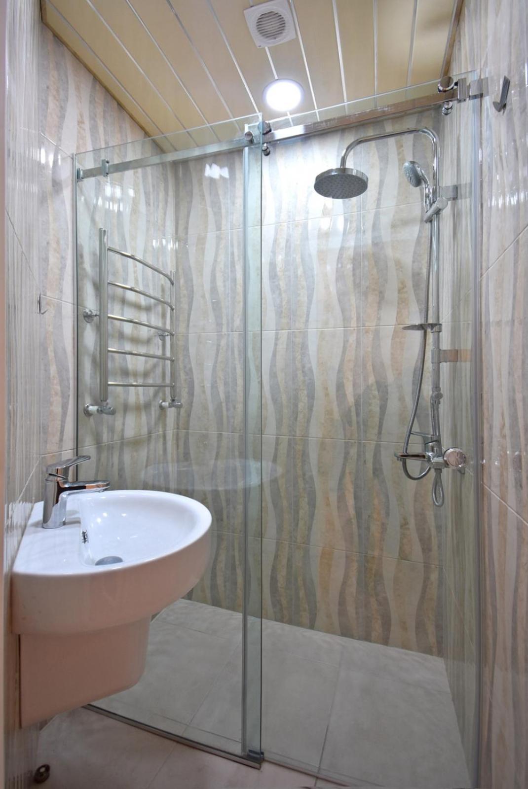 2 Bedroom Apartment, Quiet And Spacious Yerevan Exterior photo